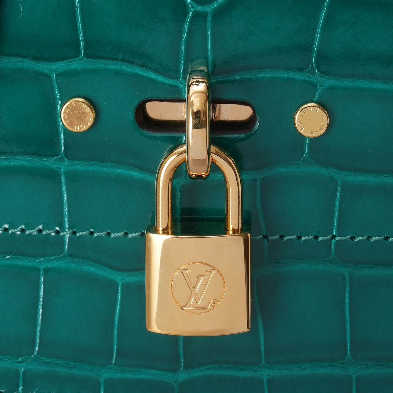 LOUIS VUITTON(USED)루이비통 P01329 와니 시티스티머 MM